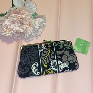 Vera Bradley 🖤brand new clutch wallet bag  🖤 super cute